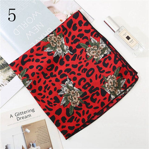 50*50cm Satin Silk Scarf Fashion Women Neck Scarf Print Square Flight Attendants Handkerchief Rings Lady Hair Scarf
