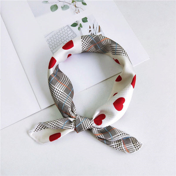2019 New Women 50*50cm Spring Autumn Heart Print Small Square Scarves Female Headband Hair Tie Band Wrist Wrap Head Bandana
