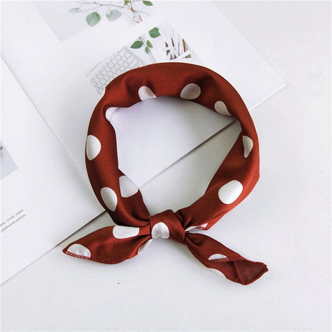 2019 New Women 50*50cm Spring Autumn Heart Print Small Square Scarves Female Headband Hair Tie Band Wrist Wrap Head Bandana