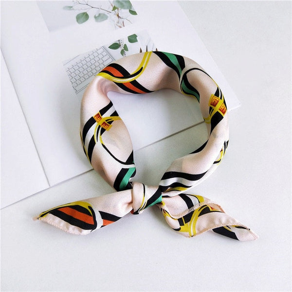 2019 New Women 50*50cm Spring Autumn Heart Print Small Square Scarves Female Headband Hair Tie Band Wrist Wrap Head Bandana