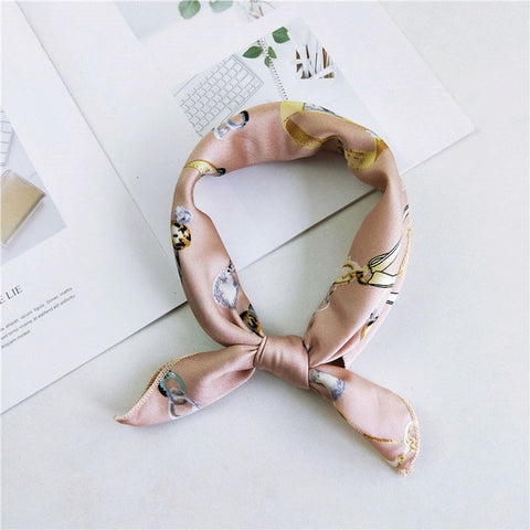 2019 New Women 50*50cm Spring Autumn Heart Print Small Square Scarves Female Headband Hair Tie Band Wrist Wrap Head Bandana