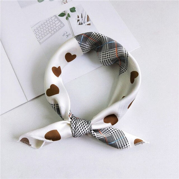 2019 New Women 50*50cm Spring Autumn Heart Print Small Square Scarves Female Headband Hair Tie Band Wrist Wrap Head Bandana