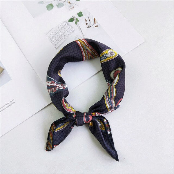 2019 New Women 50*50cm Spring Autumn Heart Print Small Square Scarves Female Headband Hair Tie Band Wrist Wrap Head Bandana