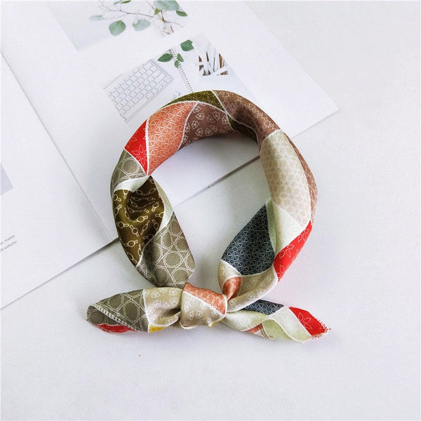 2019 New Women 50*50cm Spring Autumn Heart Print Small Square Scarves Female Headband Hair Tie Band Wrist Wrap Head Bandana