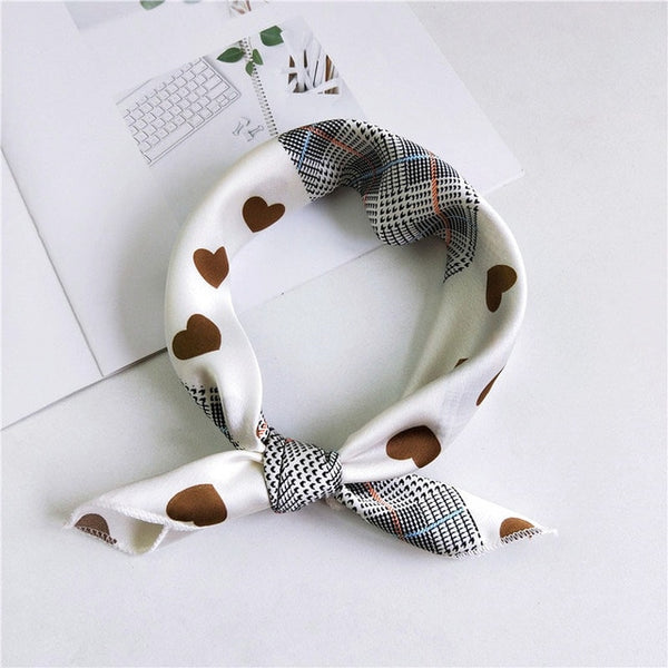2019 New Women 50*50cm Spring Autumn Heart Print Small Square Scarves Female Headband Hair Tie Band Wrist Wrap Head Bandana