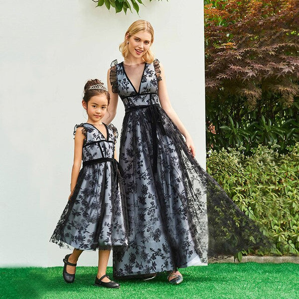 Mother and Daughter Clothes for Wedding Party Lace Mom and Daughter Evening Dress Elegant Family Matching Clothing Outfits