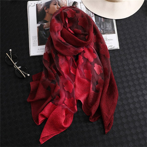 LaMaxPa 2019 New Fashion Women Cut Flowers Hollow Lace Gradient Silk Scarf Spring Shawls and Wraps Towel Femme Beach Sjaals