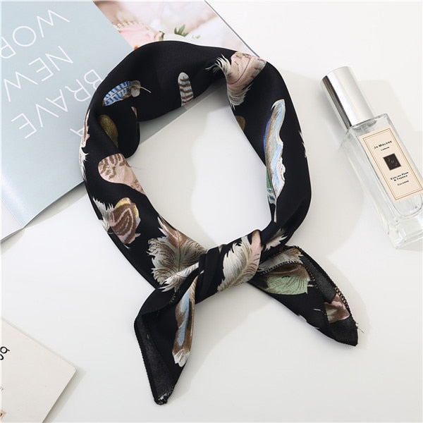 2019 new spring summer women scarf small size silk scarves square NeckerChief office lady scarves spring shawls 50*50cm