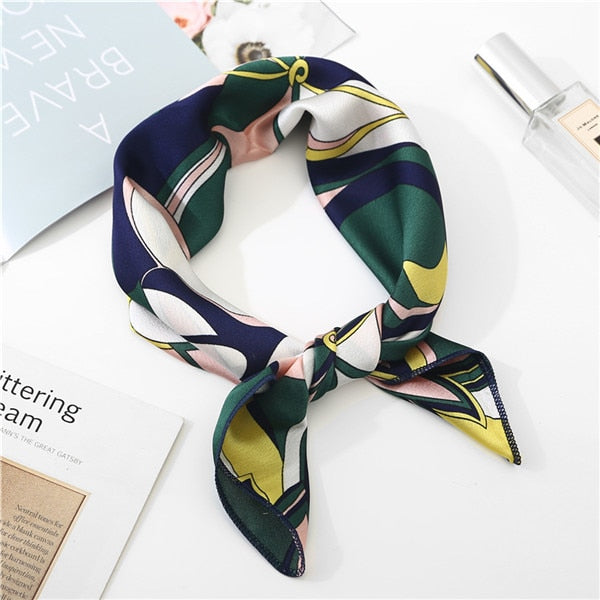 2019 new spring summer women scarf small size silk scarves square NeckerChief office lady scarves spring shawls 50*50cm