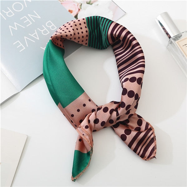 2019 new spring summer women scarf small size silk scarves square NeckerChief office lady scarves spring shawls 50*50cm
